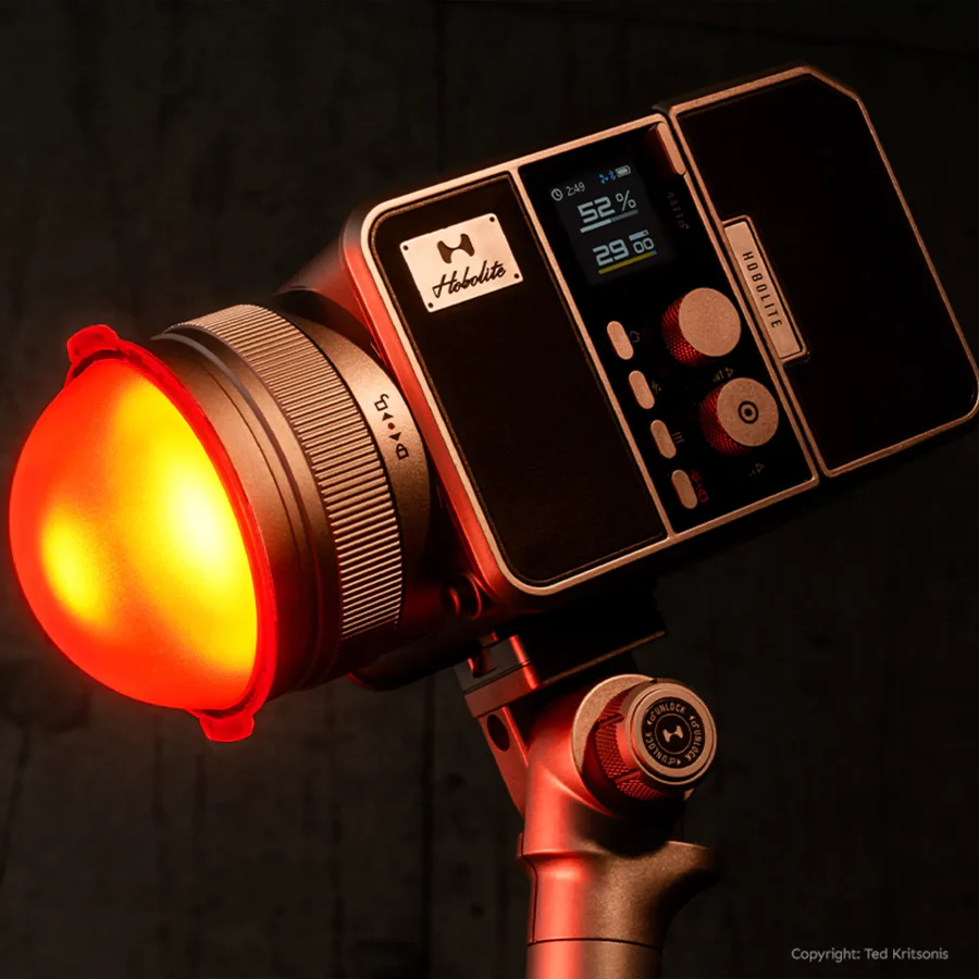 Avantmaxphotographylights_2_54520987-e252-49e4-b6a1-96b2007b3911_900x